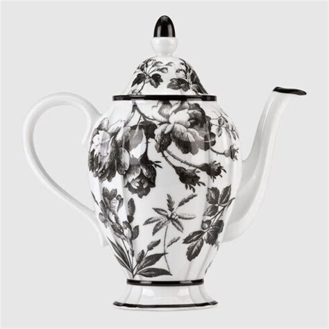 Herbarium coffee pot in black and white porcelain 